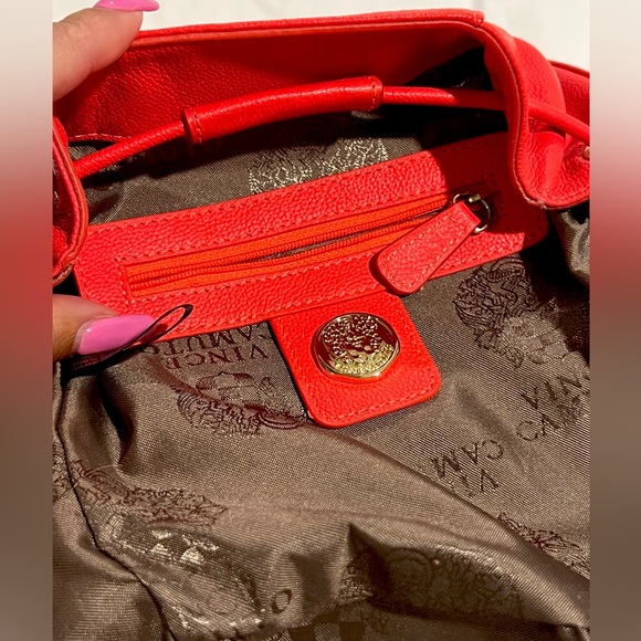 Vince Camuto neon red-orange bucket bag! This bag is In great condition,like new - Picture 14 of 16